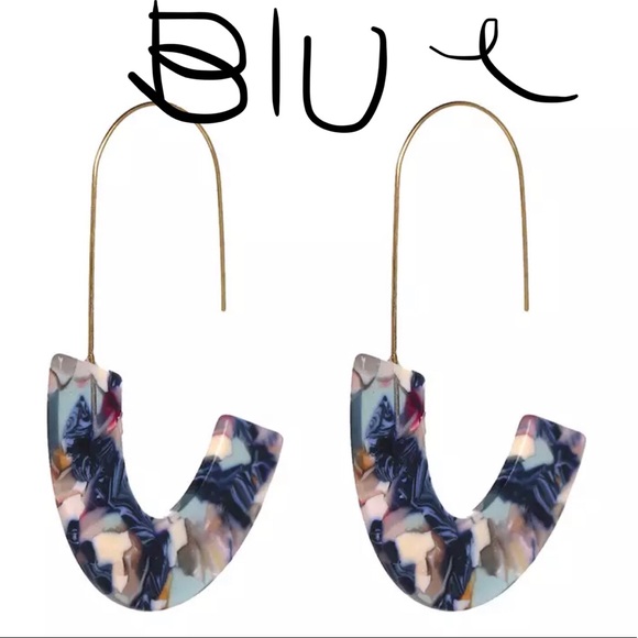 U- shaped earrings - Picture 4 of 8